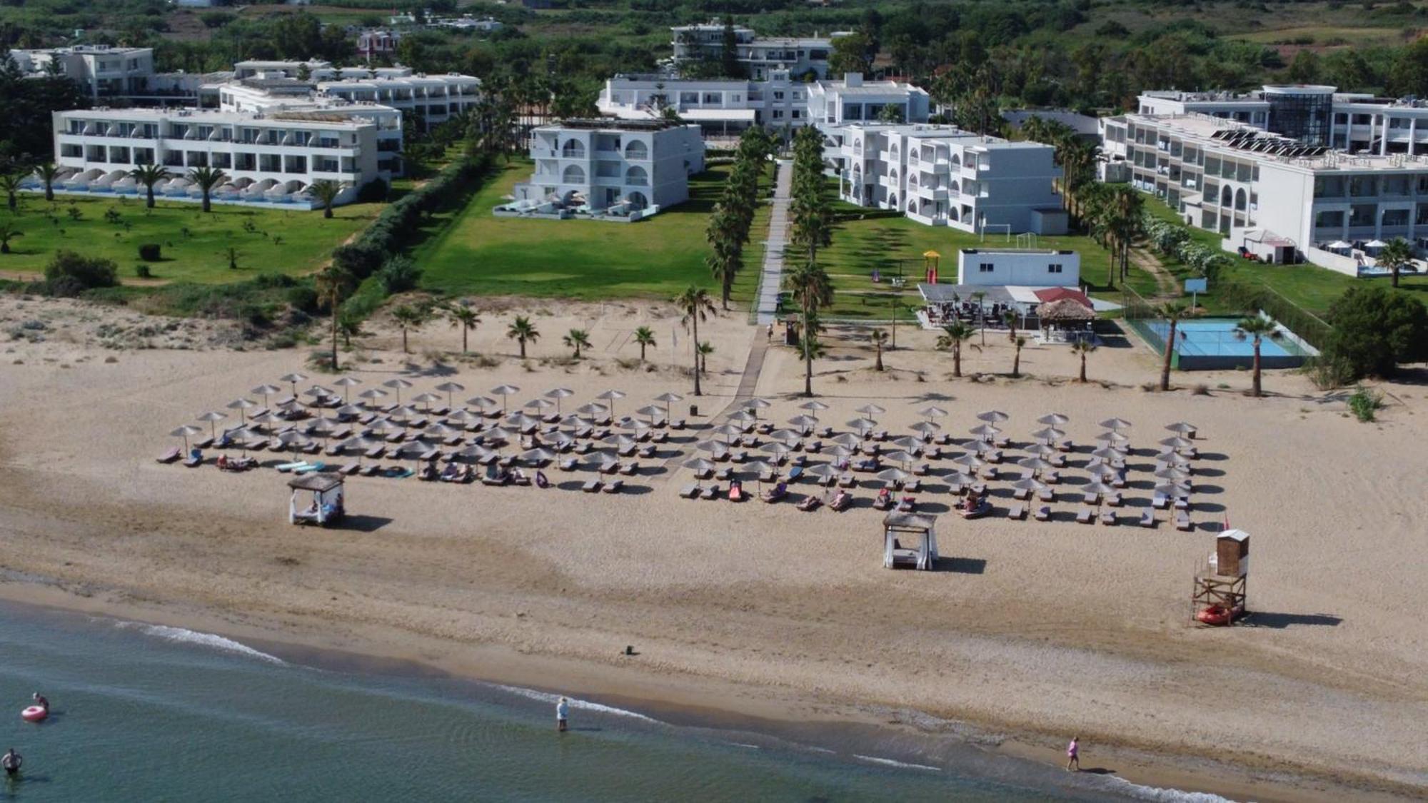 Delfina Tropic Beach Paralia Kourna Exterior photo