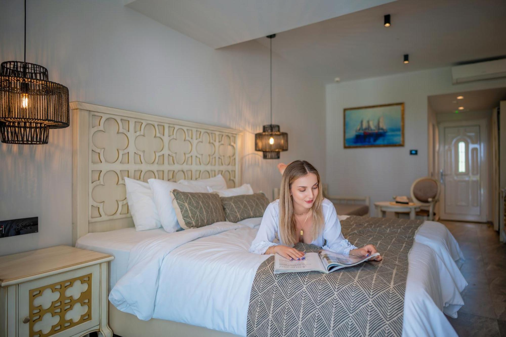 Delfina Tropic Beach Paralia Kourna Exterior photo