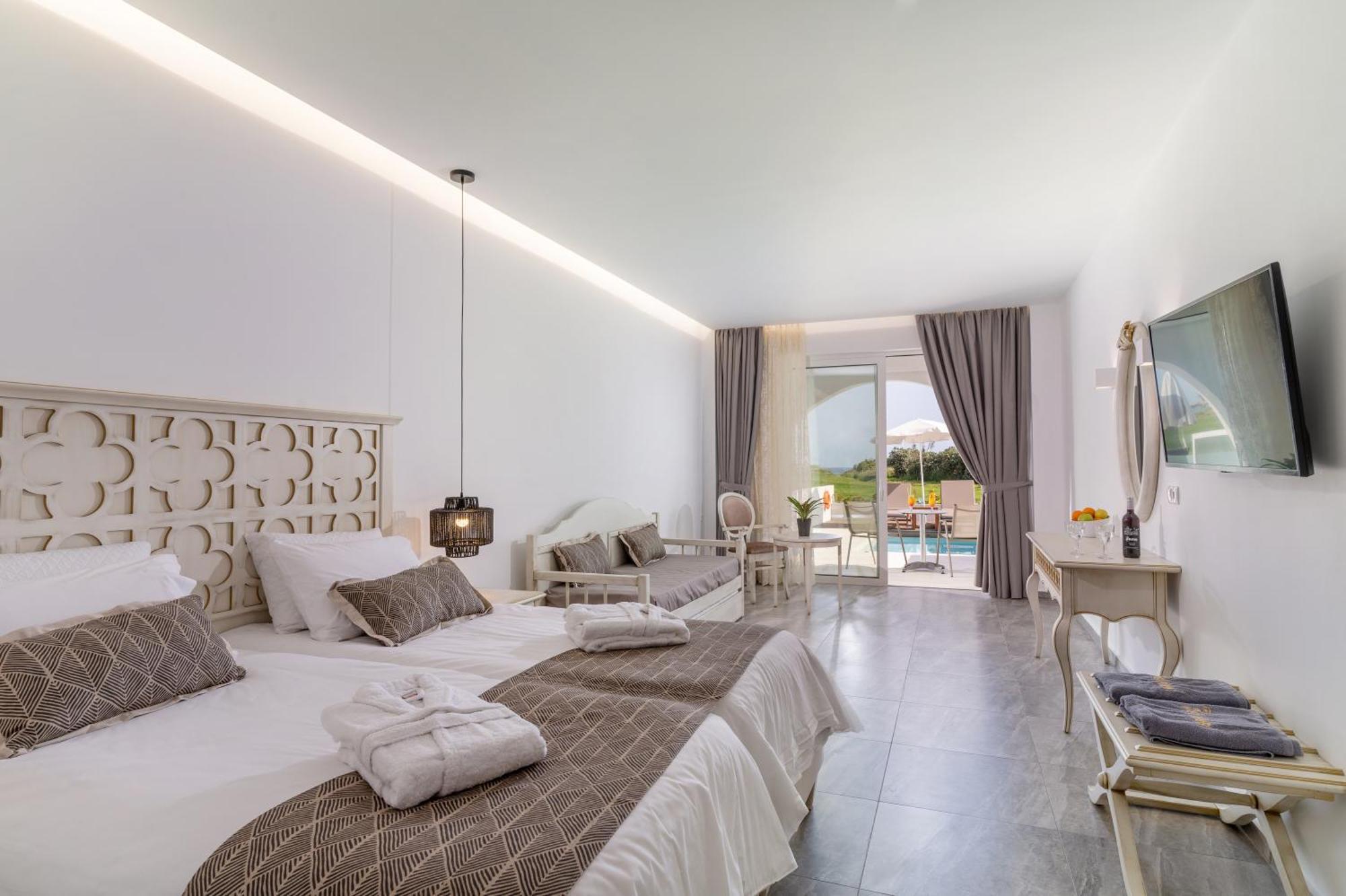Delfina Tropic Beach Paralia Kourna Exterior photo