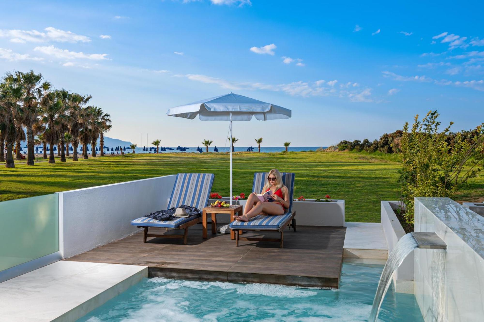 Delfina Tropic Beach Paralia Kourna Exterior photo